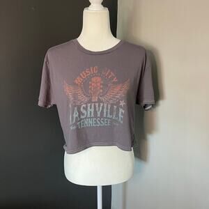 Altar’d State Woman’s Gray Nashville Cropped Top Graphic Tee- Size M